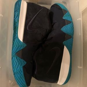 kyrie 4 flat earth